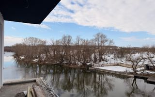 Vilă de Lux cu Piscină Privată și Deschidere Directă la Lacul Snagov - Poză 8