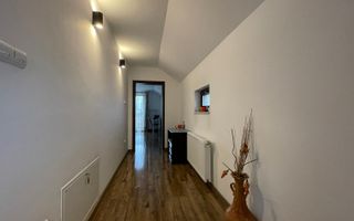 Casa  cu 4 Camere si Garaj in Cartierul Someseni, Cluj-Napoca - Poză 9