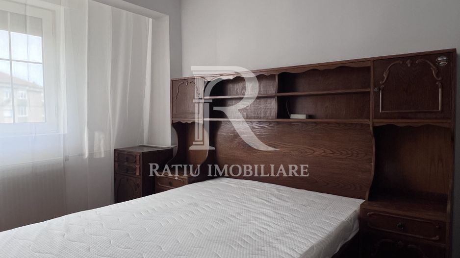 Apartament cu 3 camere | Costache Negruzzi | Decebal | Oradea - Poză 11