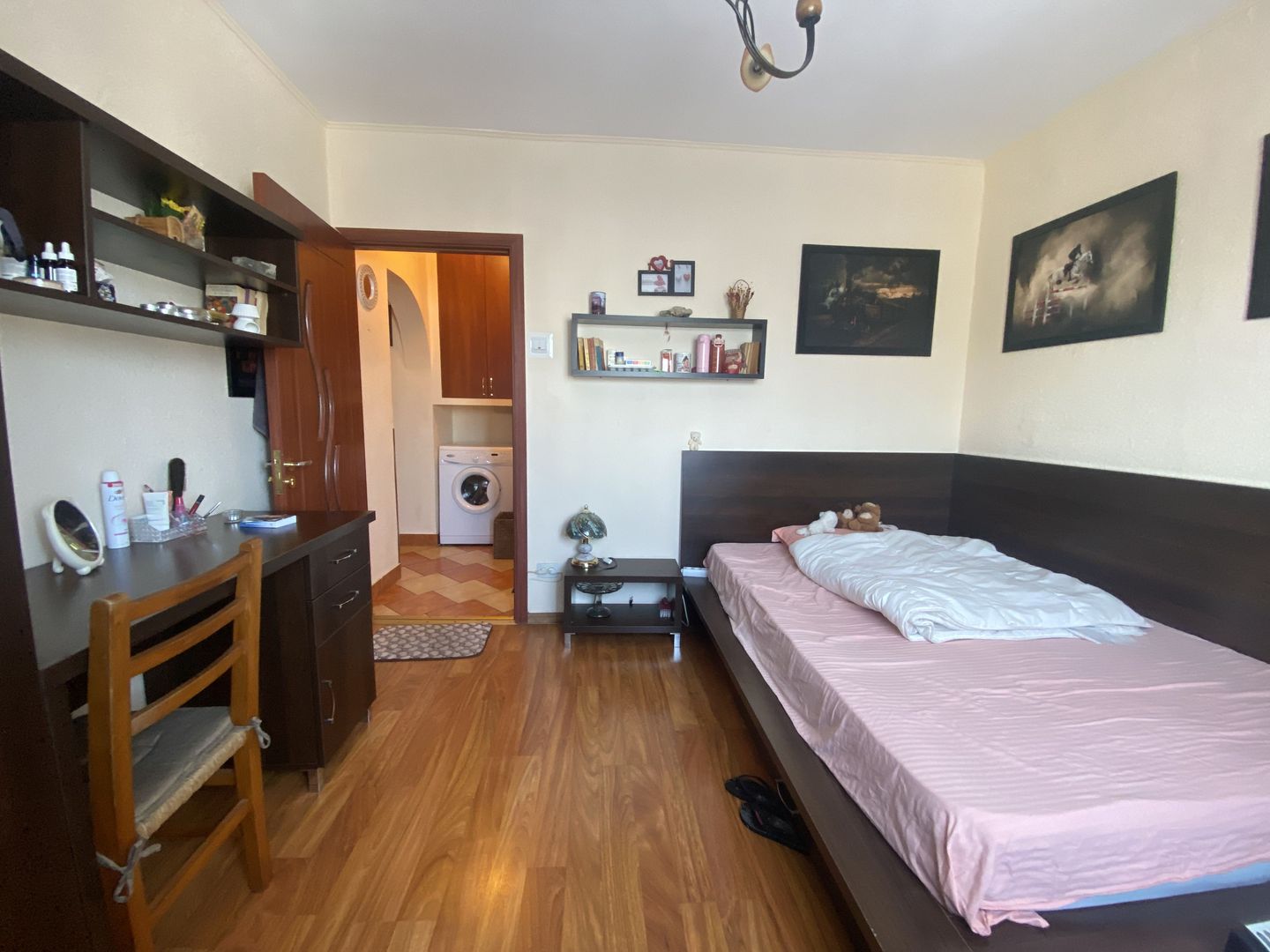 Apartament spatios, doua camere, soseaua Pantelimon- Baicului - Poză 11