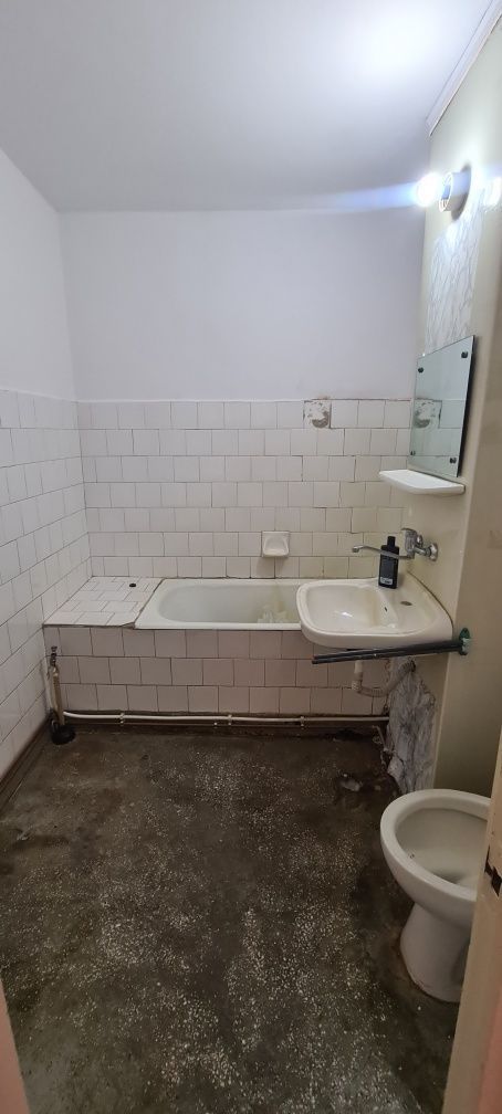 BRASADAS vinde ap 3 cam etaj 4/4 Micro 16. - Poză 3