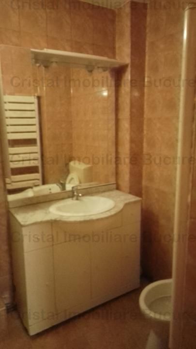 Vanzare Garsoniera  Mall Vitan Centrala Proprie - Poză 12