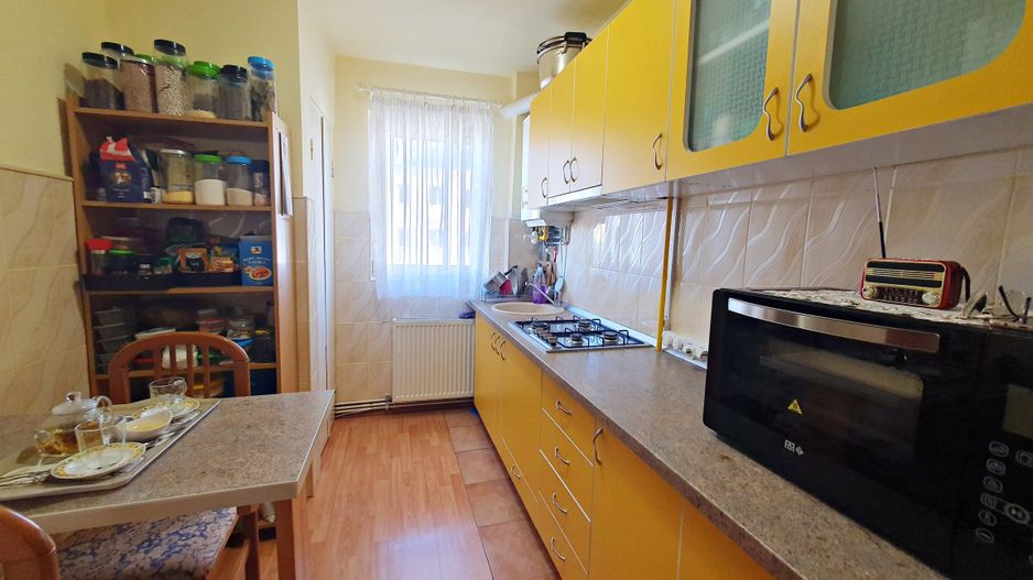 Astra, apartament 3 camere, etaj 3 - Poză 8