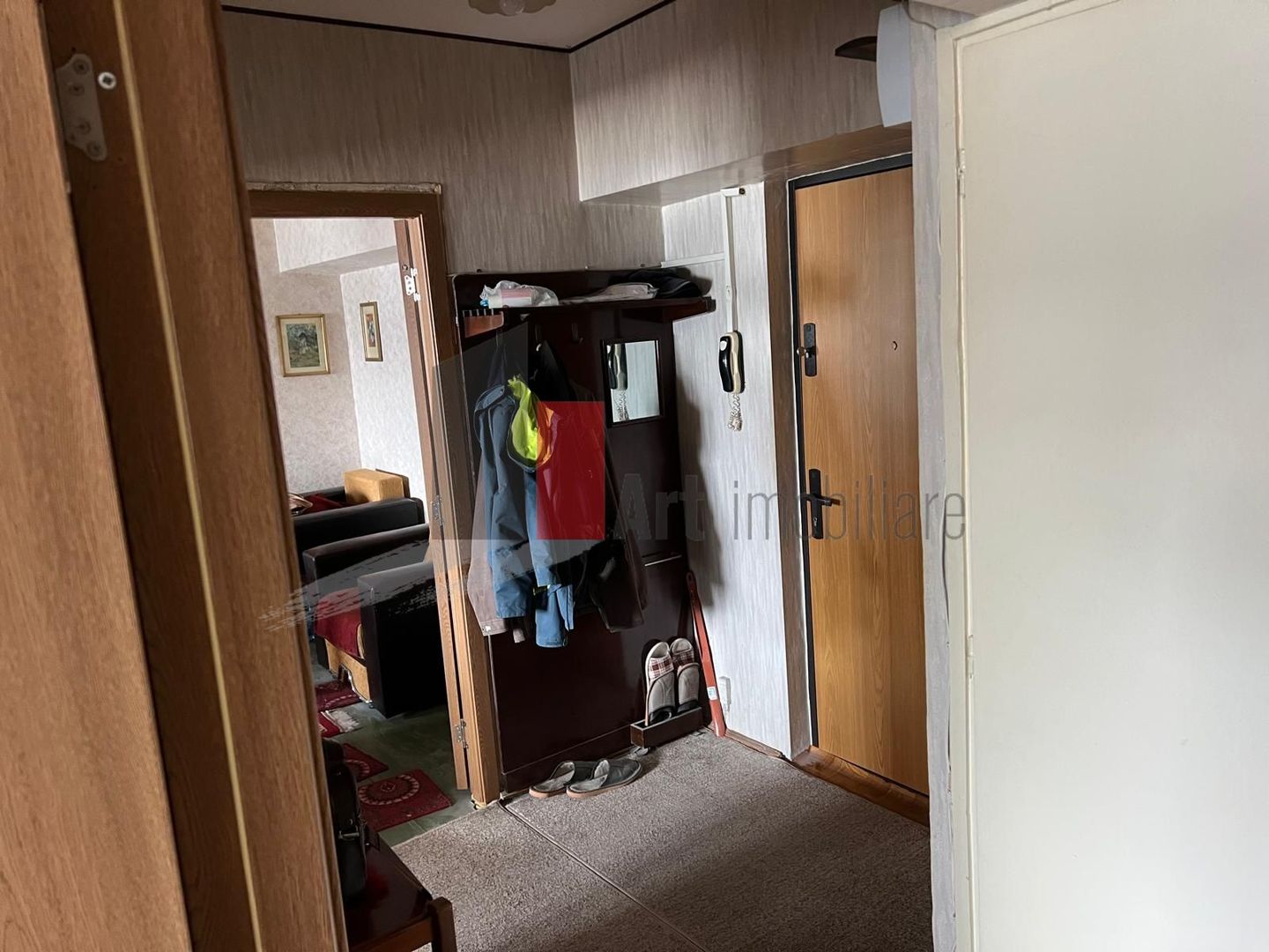 APARTAMENT 2 CAMERE  - MEGA MALL - Poză 4