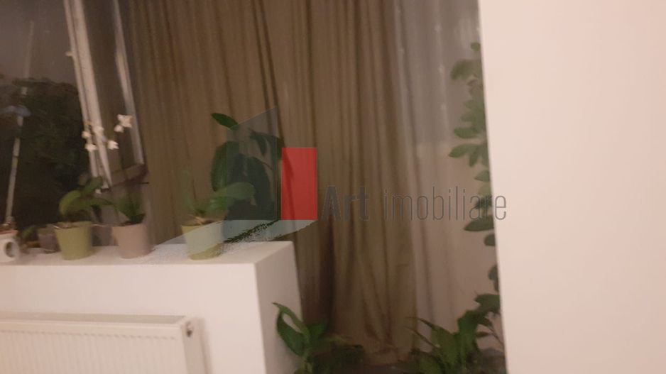 Vânzare apartament 3 camere decomandat cu centrală Brâncoveanu - Izvorul Rece - Poză 2