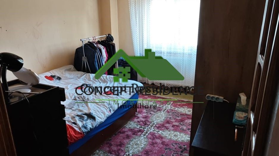 Vand apartament 4 camere, Republicii zona Liceul Sportiv - Poză 12
