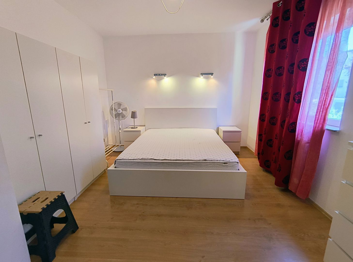 Vila Complex The CLASS,- rond OMV Pipera- curte - Poză 16