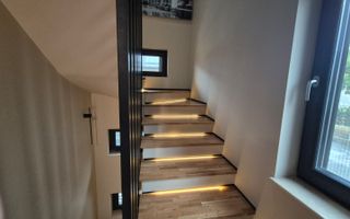 VILA NOUA | MOBILATA SI UTILATA | DAMAROAIA | LANGA PETROM CITY - Poză 17