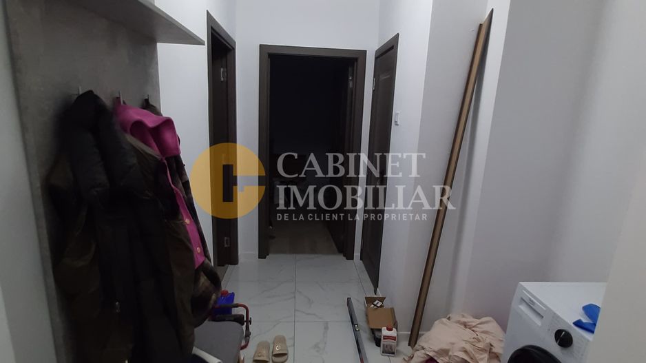 Zimbru - 2 Camere Decomandat - Etaj Intermediar - Bloc 1978 - Renovat - Poză 3