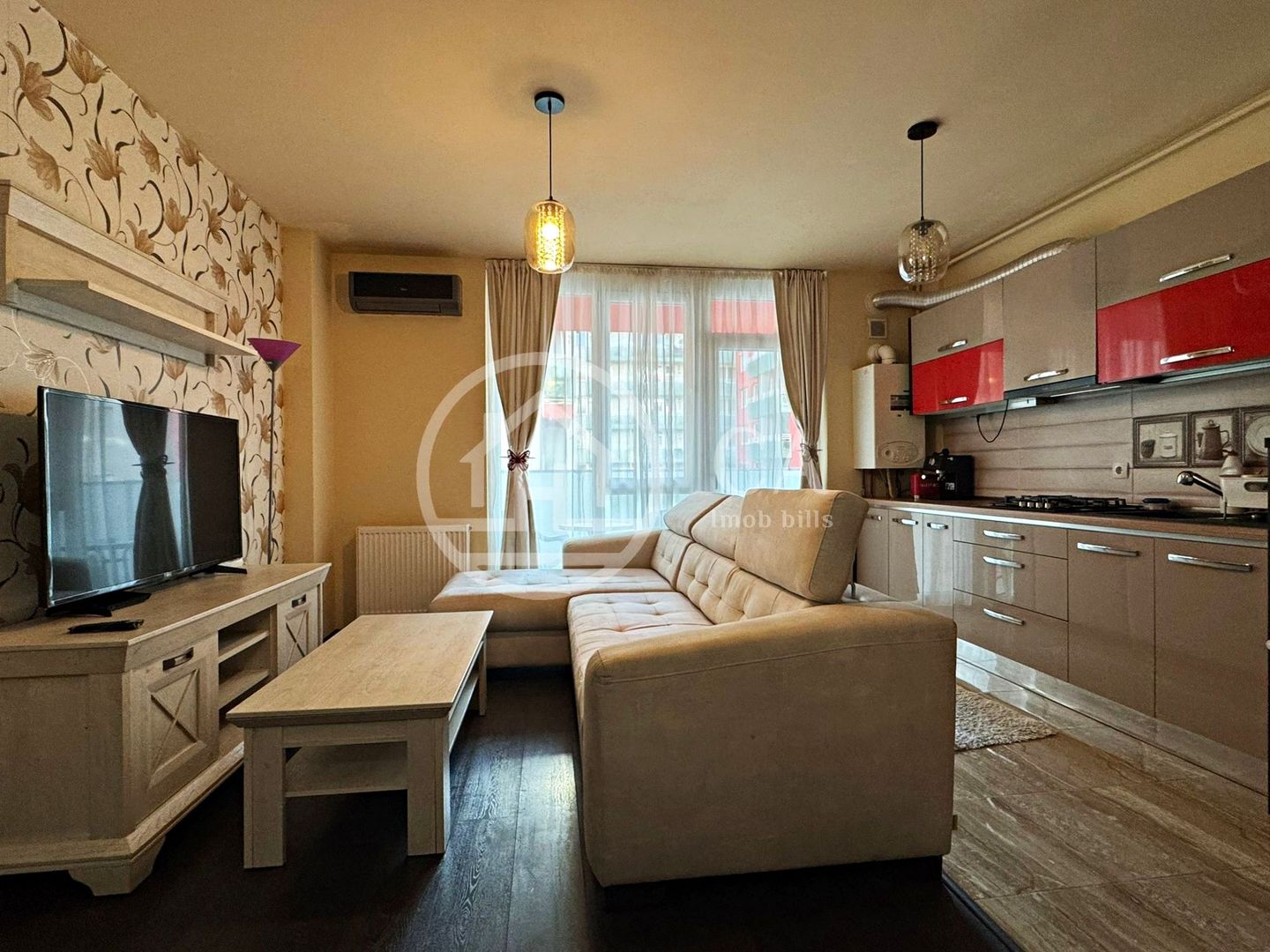 Apartament de închiriat cu 2 camere în ARED, Oradea - Poză 2