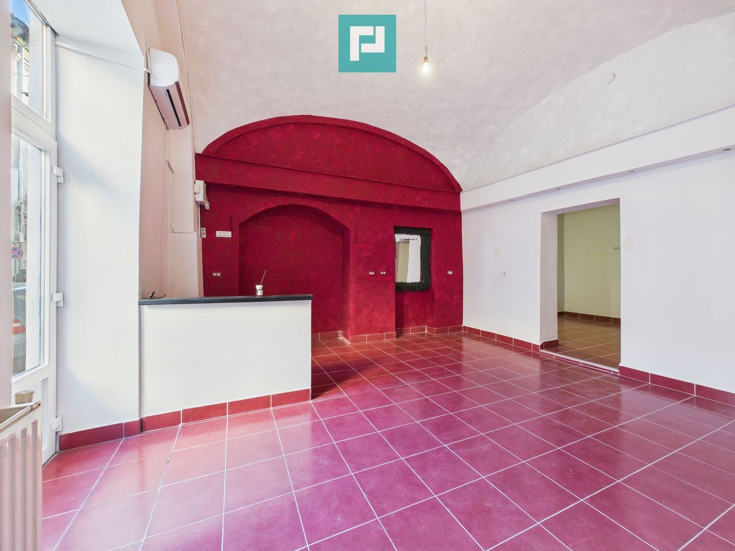 Spațiu comercial ultracentral– str. Eminescu, Arad - Poză 1