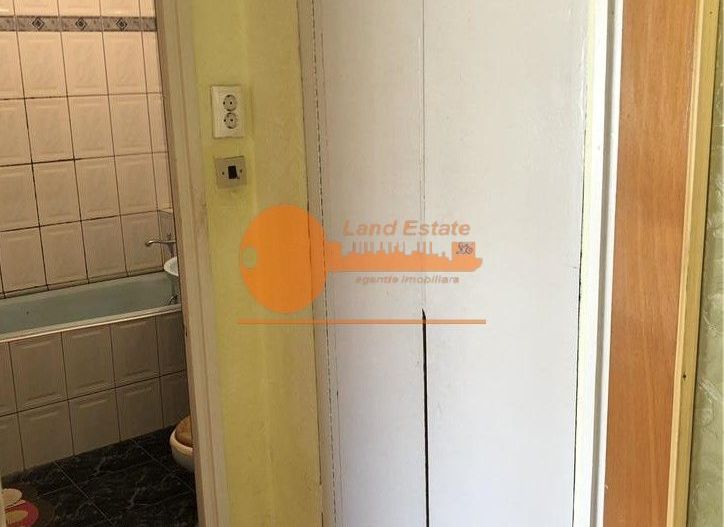 3 camere la 10 minute de Metrou Gorjului - Poză 18