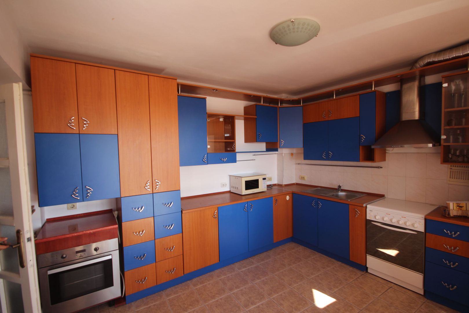 Spatios cu priveliste deosebita - Poză 41