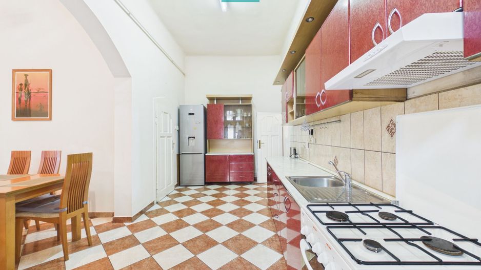 Apartament generos cu 3 camere – Zona Centrală - Poză 6