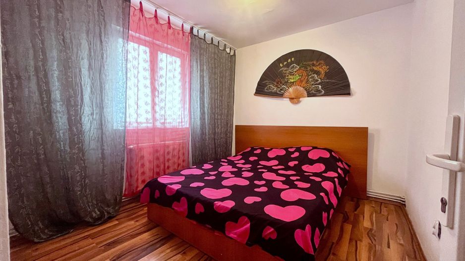 Apartament 3 Camere Str. Parcul Mic - Etaj Intermediar - Cod 5257 - Poză 4