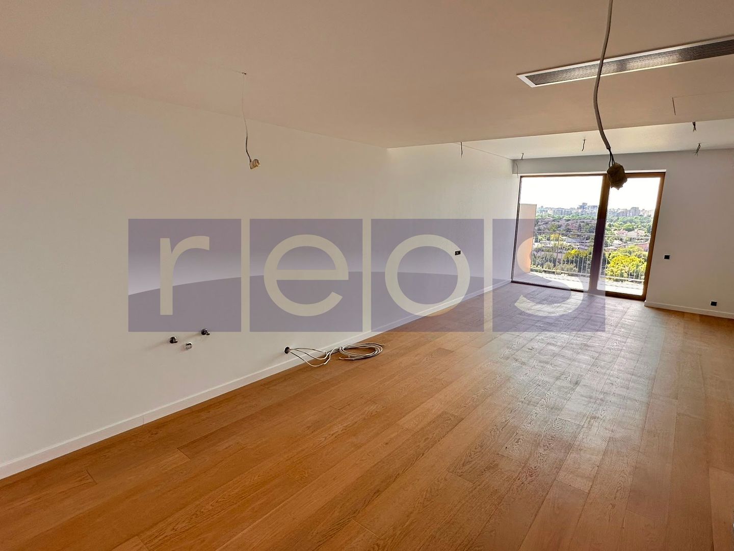APARTAMENT DEOSEBIT 2 CAMERE | ONE HIGH DISTRICT | 57MP | TERASA 15MP - Poză 3