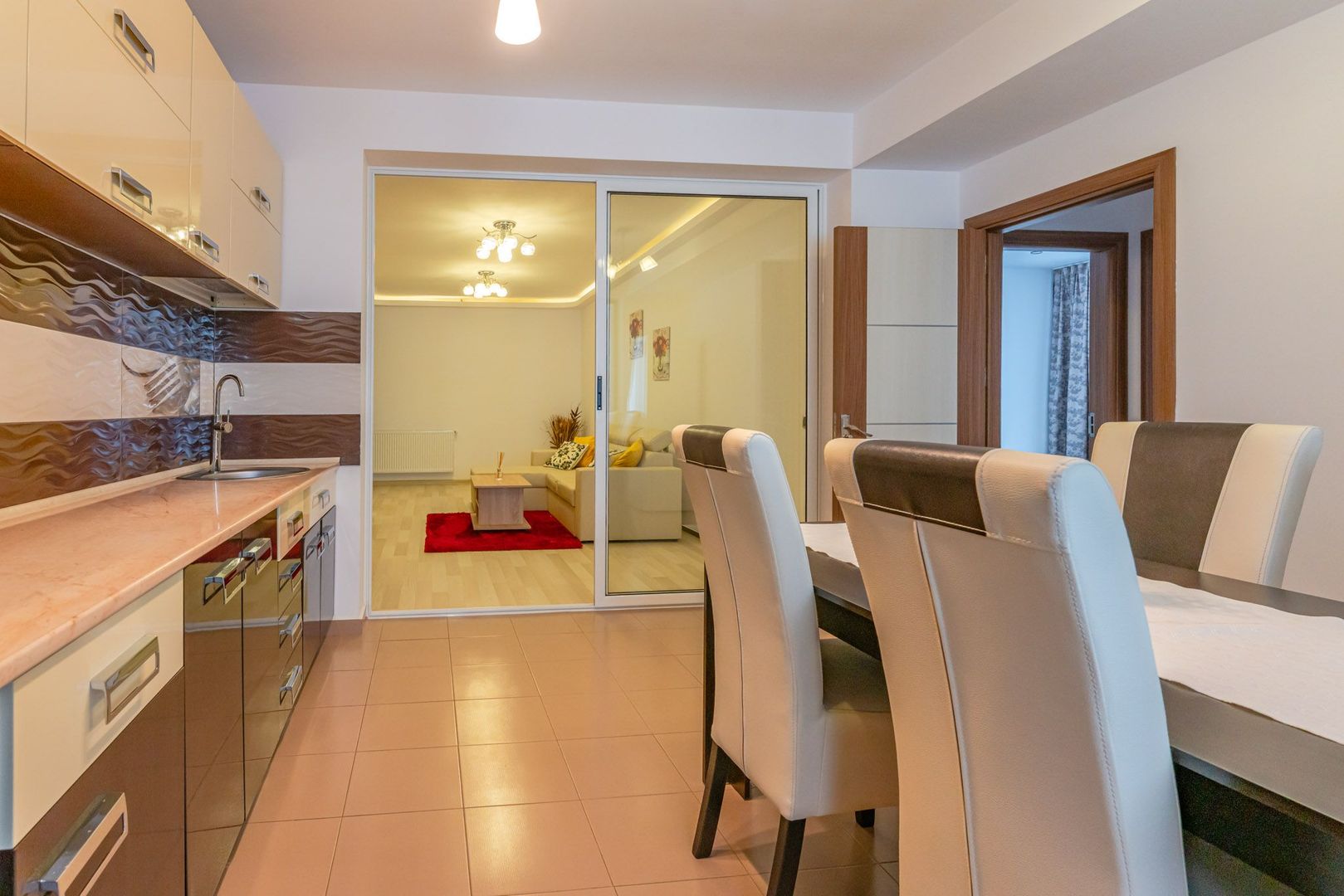 Apartament 3 camere in Tractorul | 83 mp utili | loc de parcare - Poză 6