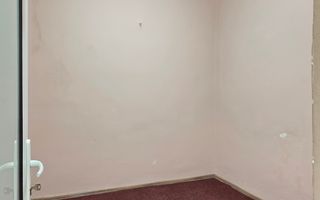 DE ÎNCHIRIAT - Spațiu comercial 57 mp, zona BUIUM - CONFECTII; - Poză 6