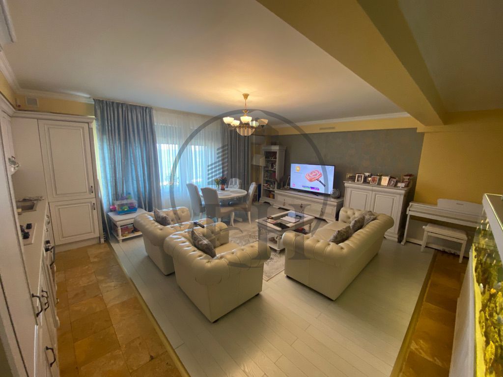 SOLD / VANDUT Apartament cu 3 camere în zona Mamaia, Constanta - Poză 2