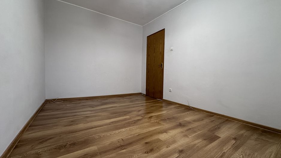 Vanzare apartament cu 4 camere luminos, vedere deschisă-Targoviste-M5 - Poză 6