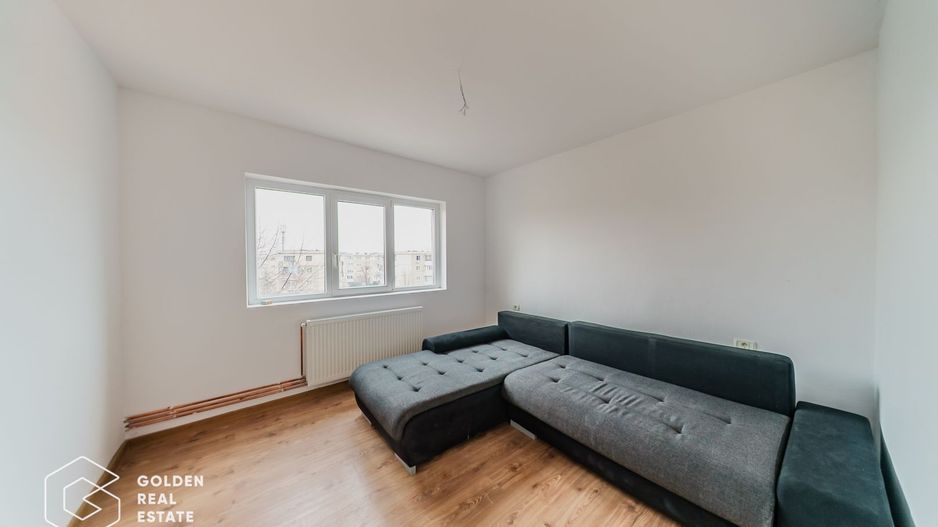 Apartament modern, 2 camere Alfa, renovat, et4, centrala, perfect pt investitie - Poză 1