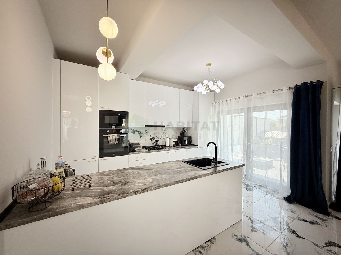 Petre Ispirescu | Vila în complex securizat - Poză 1