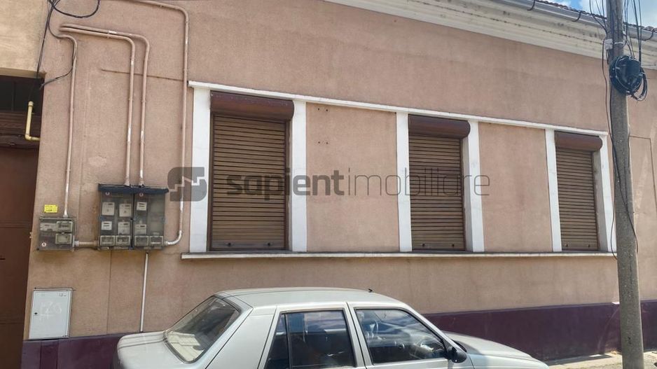 Sapient | Spatiu birouri situat central - Poză 1