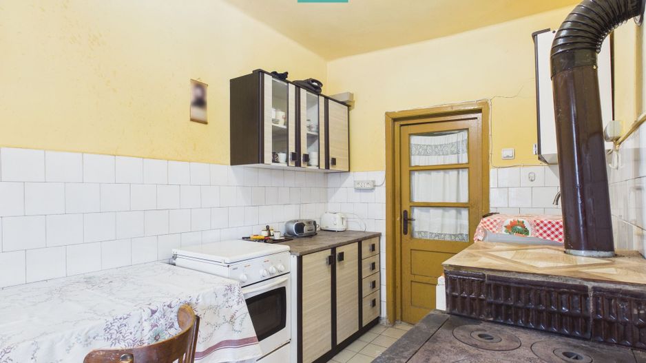 Casa din caramida si teren 1316 mp - Savarsin - Poză 12