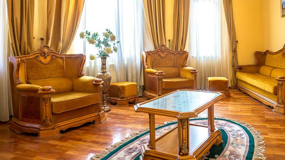 VILA INTERBELICA RENOVATA COMPLET - Poză 7