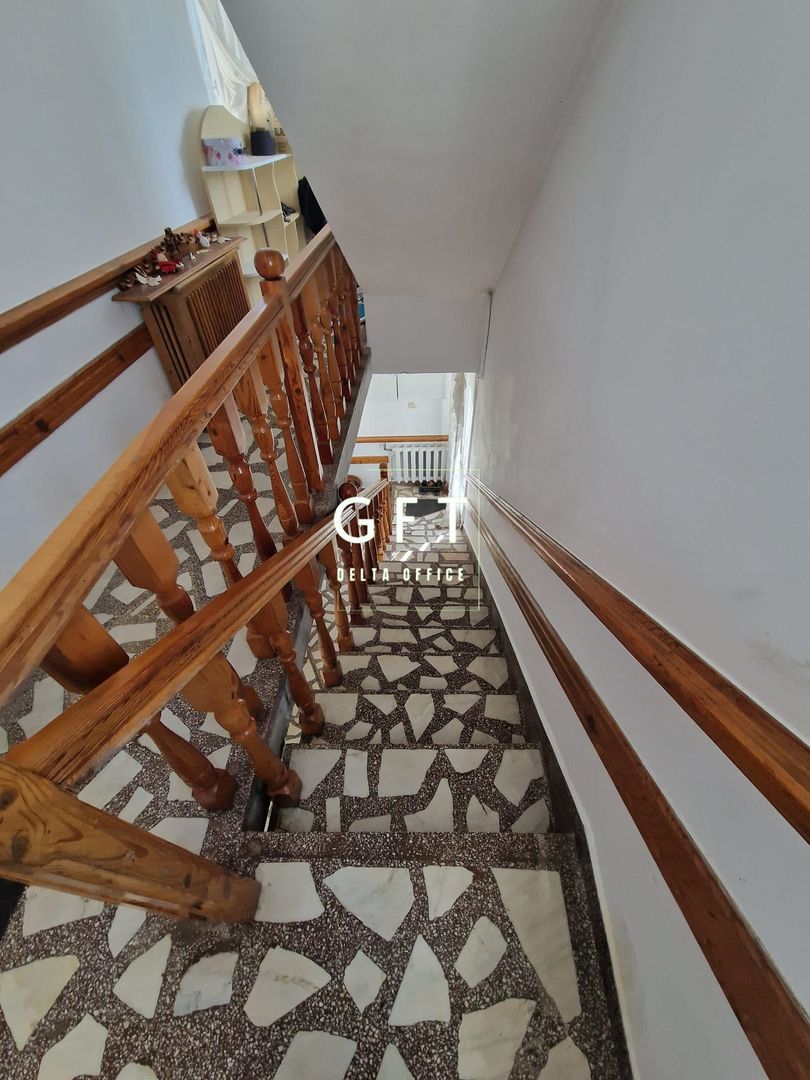 CASA , CU 3 APARTAMENTE D+P+E1+E2+M ! - Poză 7