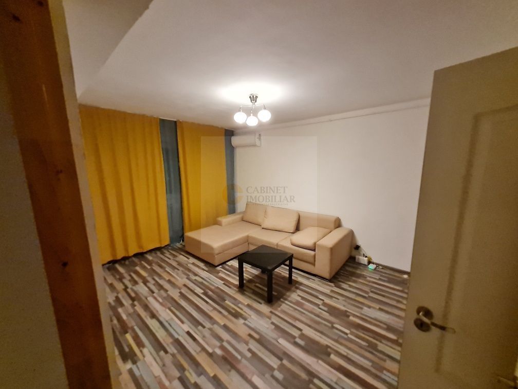 2 Camere - 50MP | 1985 | Metrou Crangasi la 3 minute - Poză 1