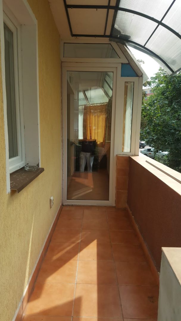 Apartament cu o cameră pe termen scurt  /35 mp/ intrare separată/ finisat modern - Poză 10