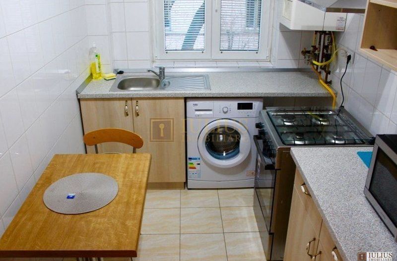 2 camere zona Fac. de Medicina - Hotel Continental, cu centrala proprie. - Poză 9