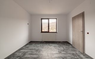 Casă spațioasă P+1+M – Izvorani, Ștefănești | Ideală pentru 2 familii! - Poză 18