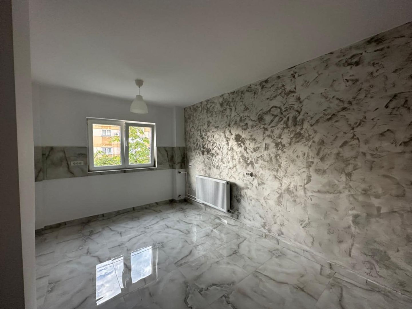 Oferta unica - Spre vanzare apartament 2 camere - zona Lujerului - Poză 5