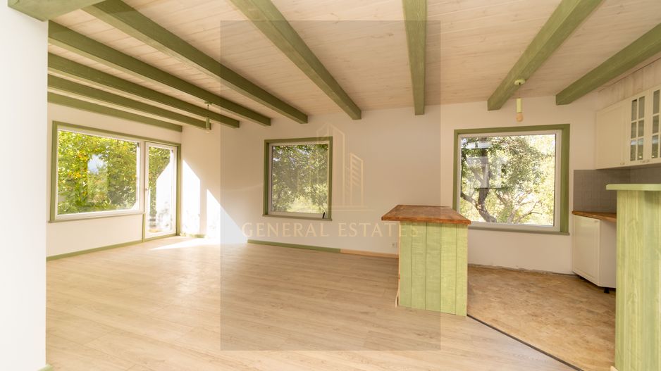 Casa de vacanță din Tohănița – locul unde muntele întâlnește liniștea - Poză 9