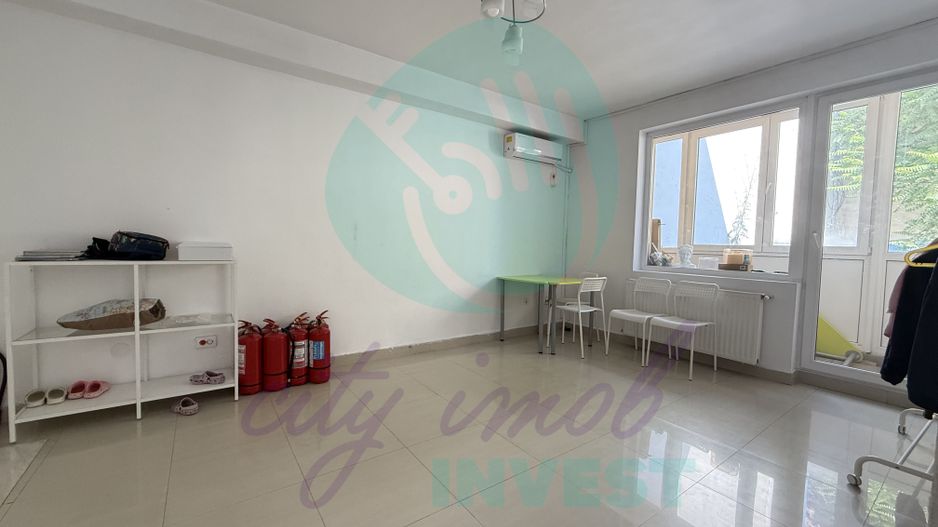 Casă multifuncțională | 330 mp + curte 220 mp - Poză 13