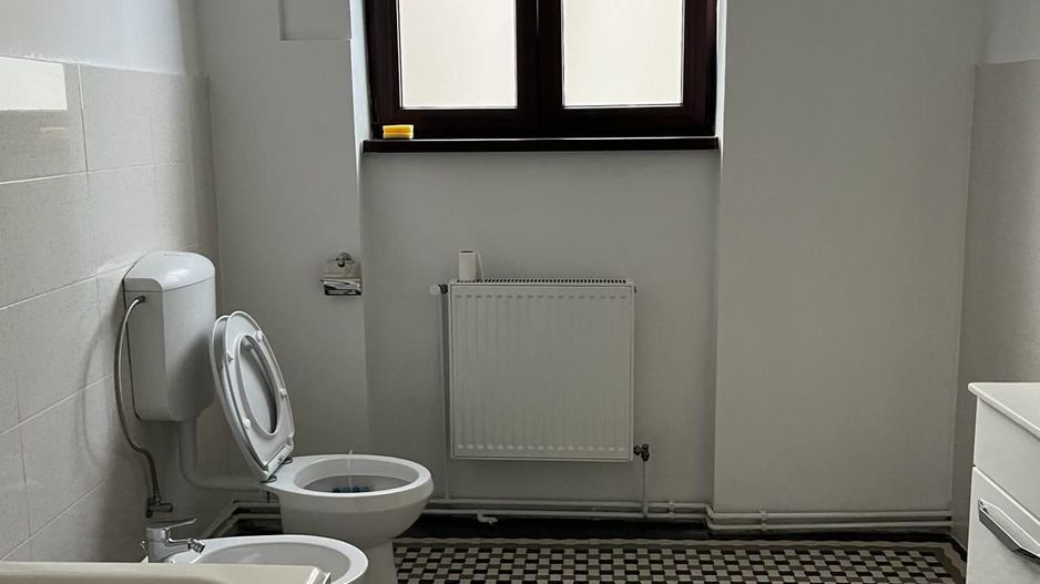 Apartament in vila 5 camere / zona Herastrau Nord - Biserica Cașin - Poză 15