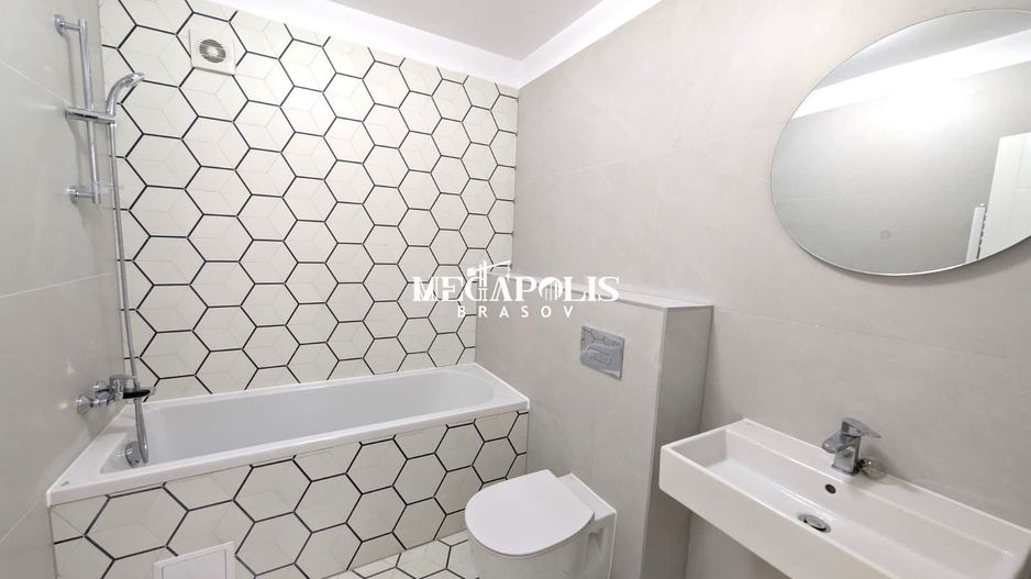 Apartament 3 Camere Decomandat Tractorul Intabulat - Poză 3