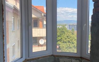 Apartament de vânzare cu 3 camere semifinisat - Poză 4