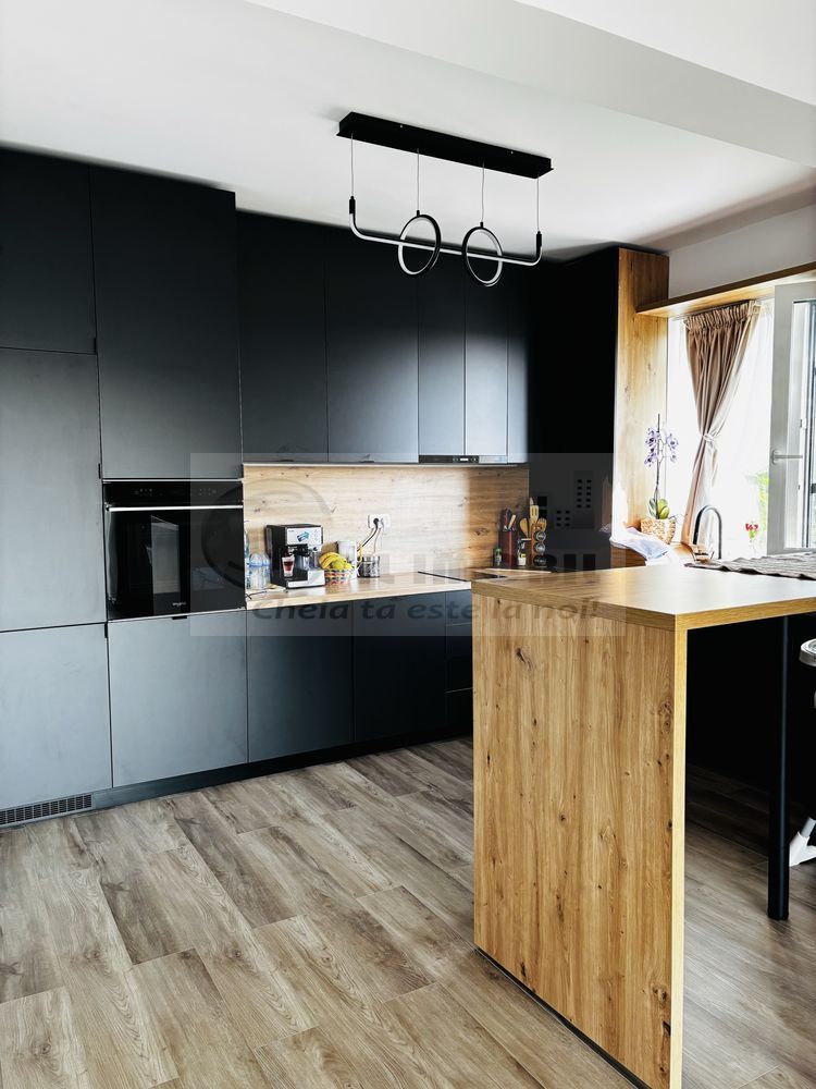 Apartament cu 3 camere Hlincea - 127.000 Euro - Poză 2