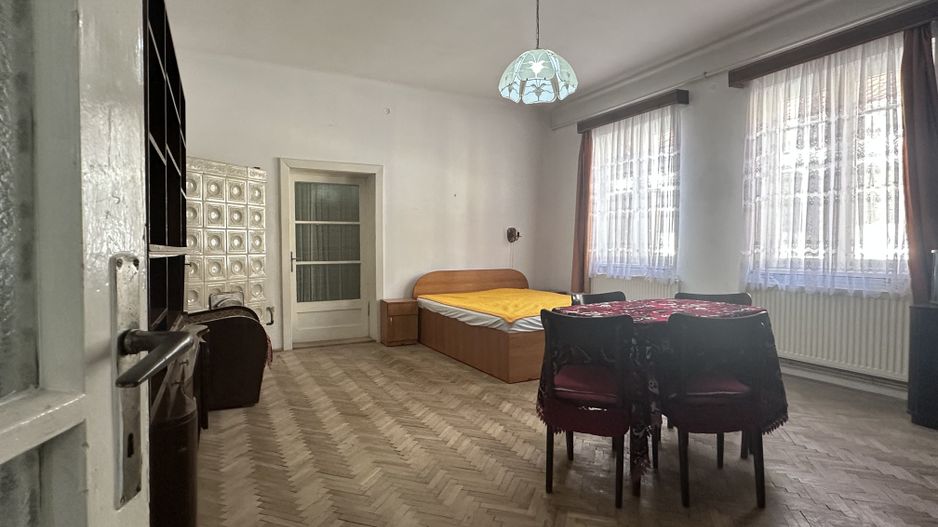 Apartament in casa spațios la doar 5-7 minute de Centrul Istoric - Poză 1