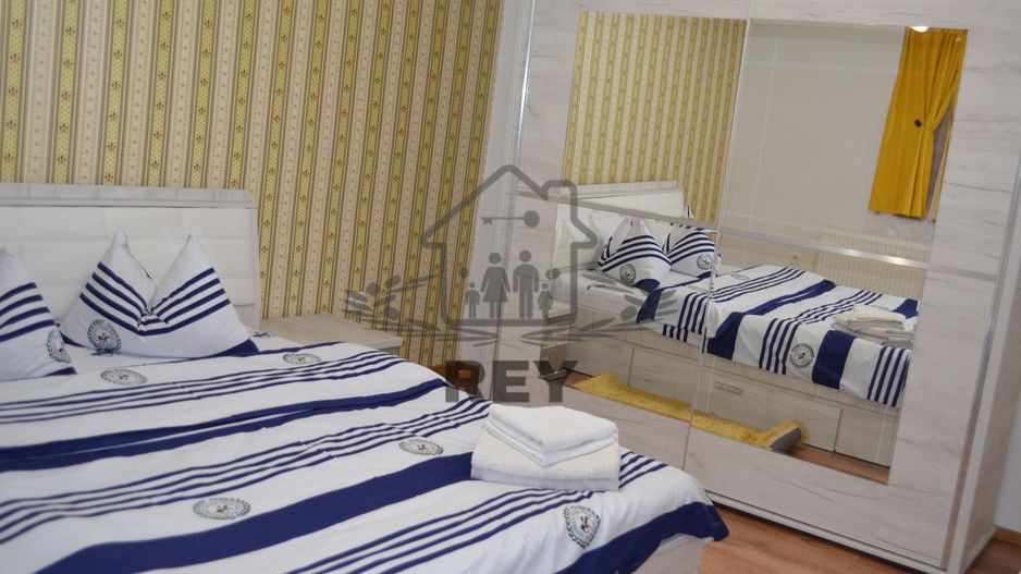 Apartament renovat, 2 camere cu terasa,, zona Constituției - Poză 24