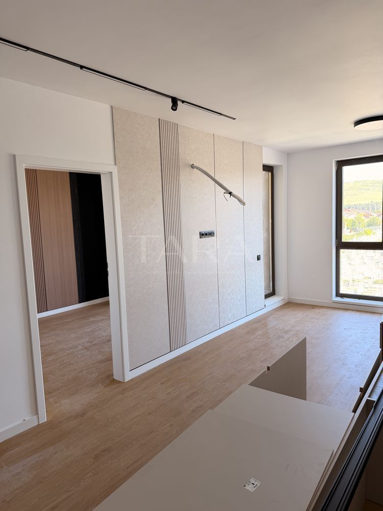 Apartament modern cu 2 camere, 54 mp + 4 mp, parcare subterană. - Poză 4