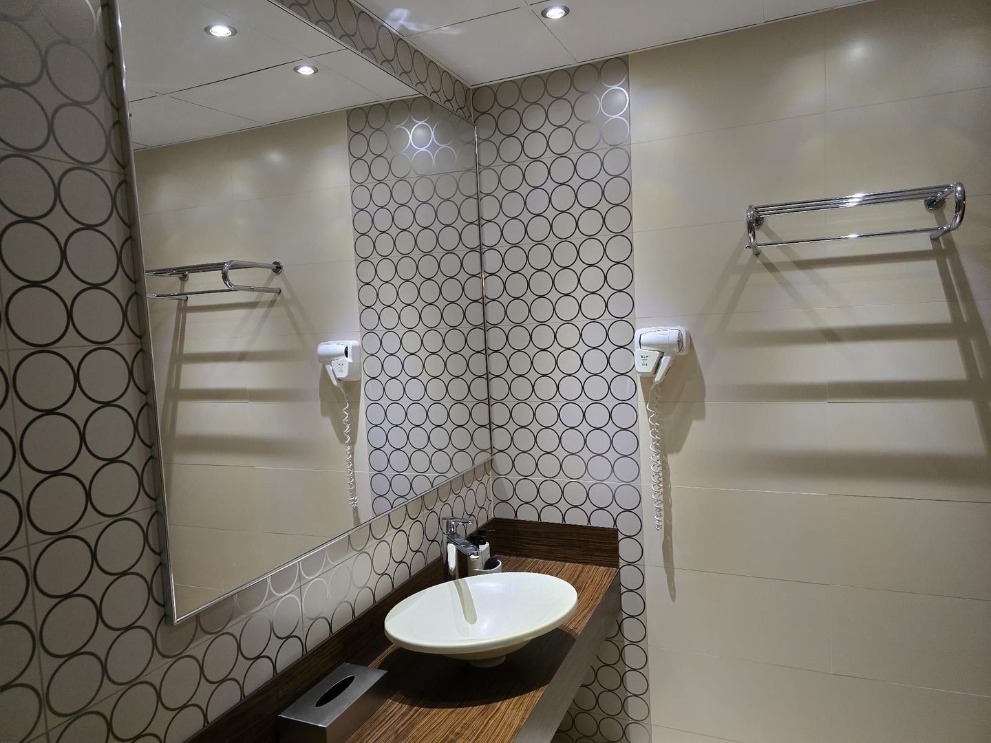 De inchiriat apartament cu 2 camere , Rin Grand Residence - Poză 3