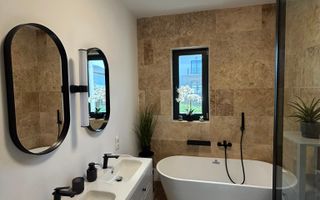 Casă modernă de închiriat – Eleganță și confort în Livezeni - Poză 9