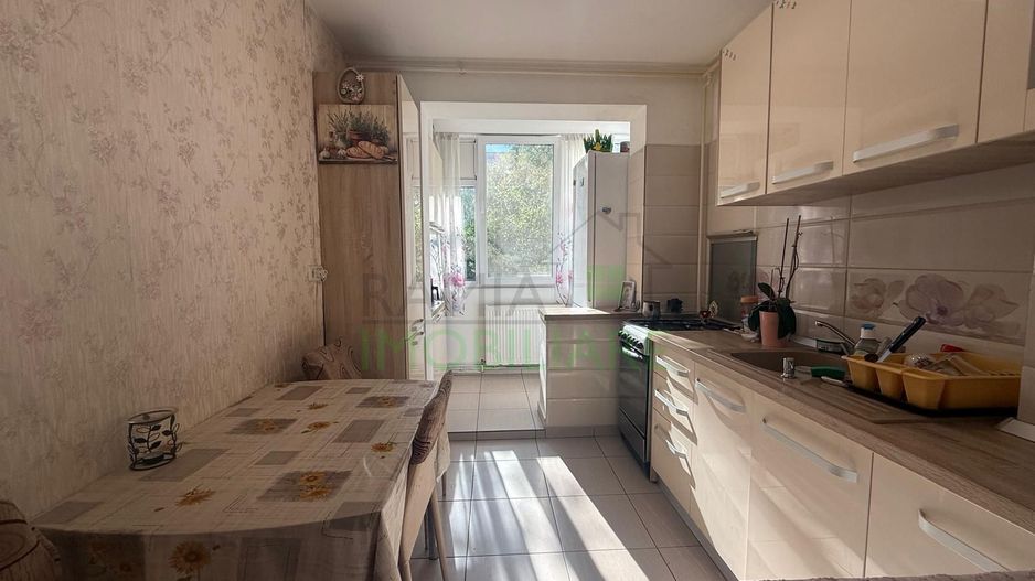 Apartament spațios cu 3 camere, balcon 10 mp și beci – Zona Făget - Poză 6
