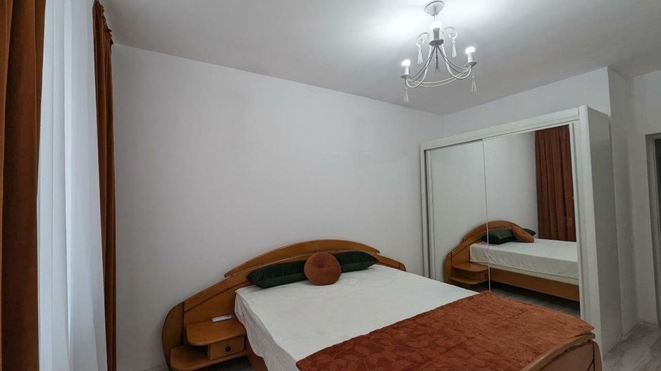 Apartament cu 2 camere Lidl Uverturii - Poză 3