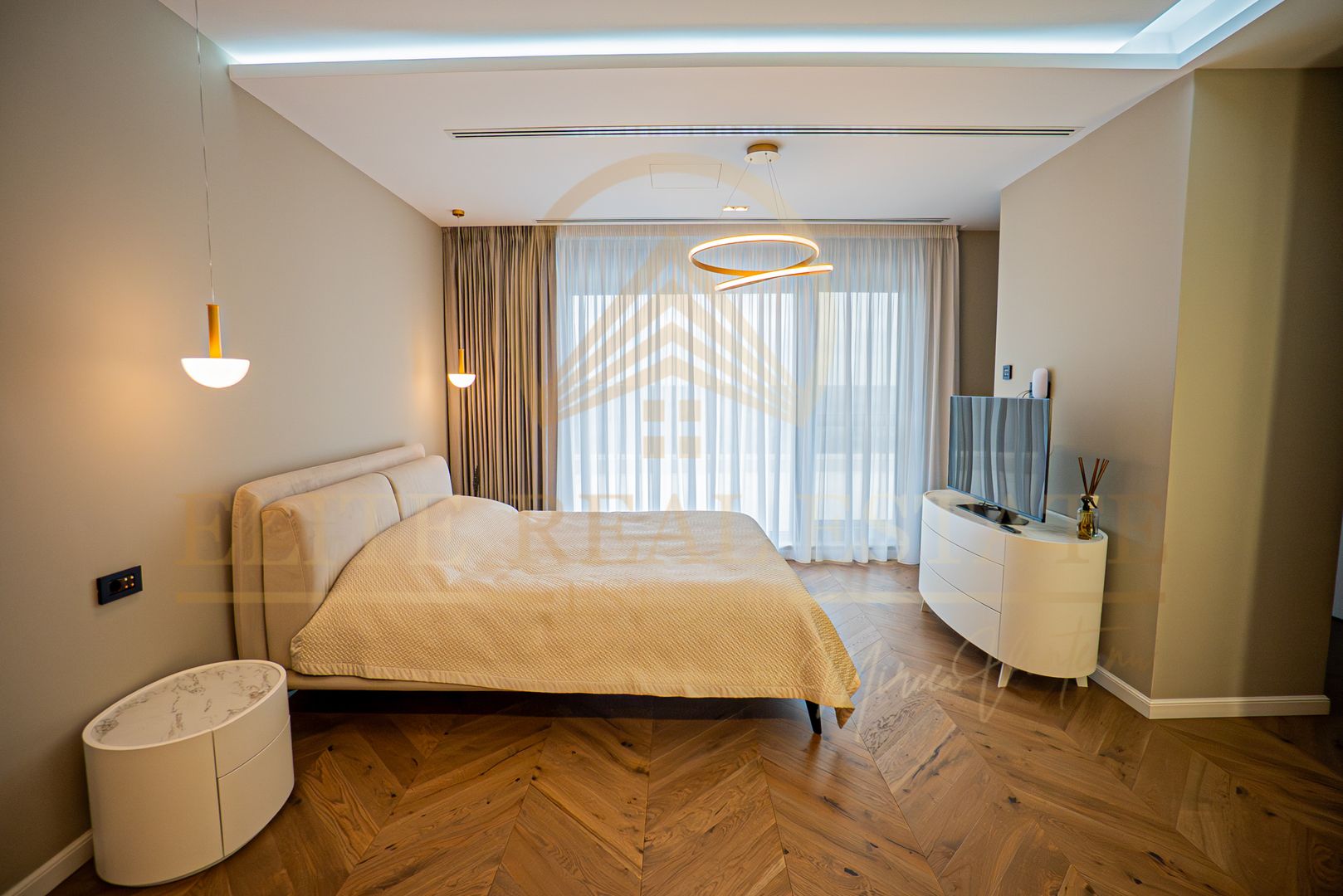 PENTHOUSE UNIC in mijlocul orasului Constanta - Poză 27