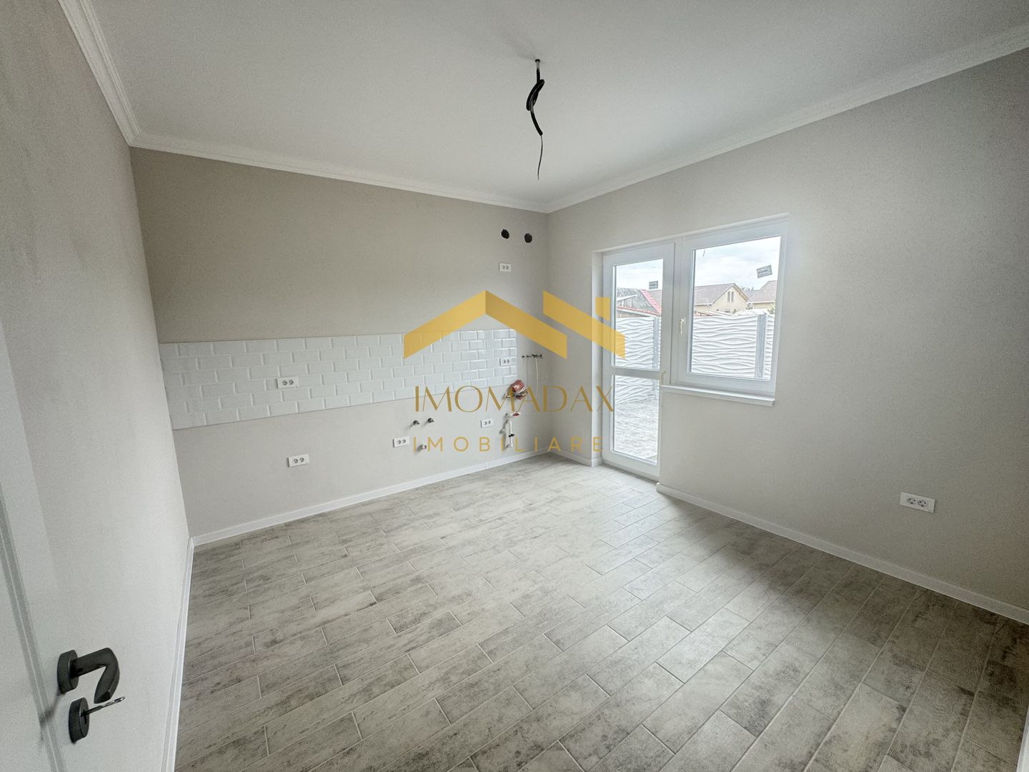 Utvin-Casa 3 Camere-Predare la cheie - Poză 6